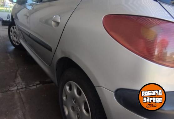 Autos - Peugeot 206 Premium 2007 Nafta 162000Km - En Venta