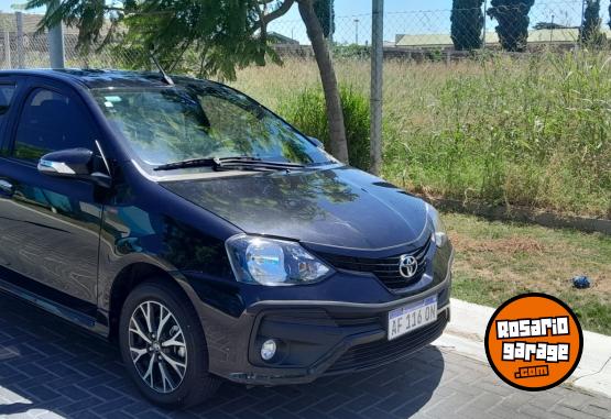 Autos - Toyota Etios xls pack 2022 Nafta 7700Km - En Venta