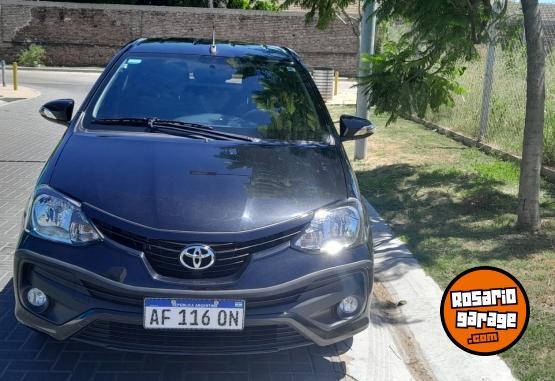 Autos - Toyota Etios xls pack 2022 Nafta 7700Km - En Venta