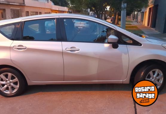 Autos - Nissan Sense pure drive 2016 Nafta 84000Km - En Venta