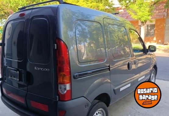 Utilitarios - Renault Kangoo 2015 Diesel 100000Km - En Venta