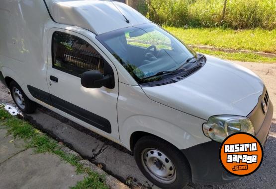 Utilitarios - Fiat Fiorino 2014 Nafta 143000Km - En Venta