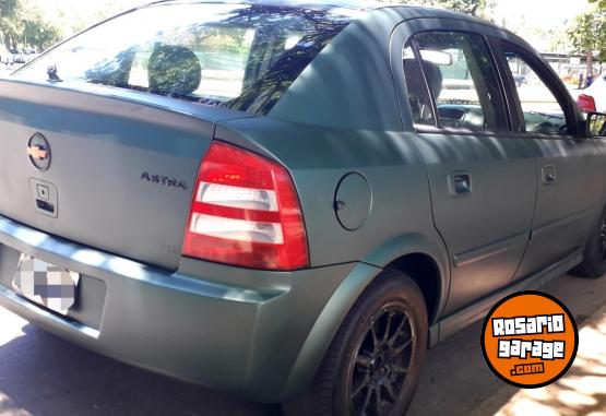 Autos - Chevrolet Astra gls 2004 Nafta 167000Km - En Venta