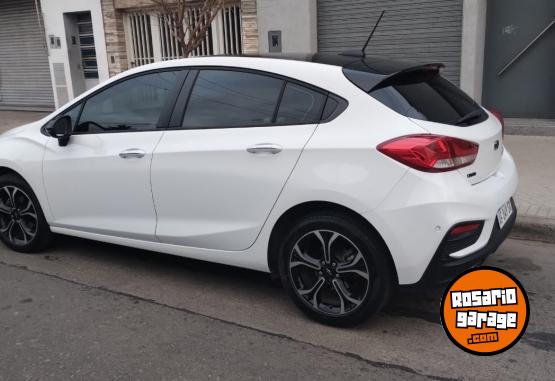 Autos - Chevrolet Cruze RS 2023 Nafta 19000Km - En Venta