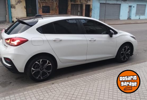 Autos - Chevrolet Cruze RS 2023 Nafta 19000Km - En Venta