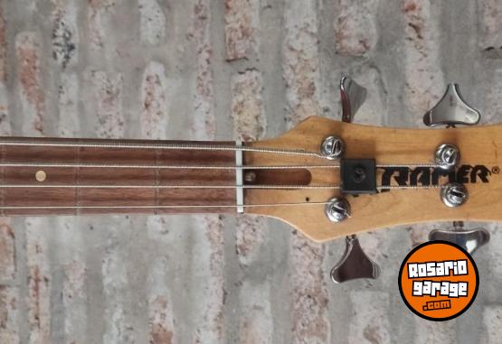 Instrumentos Musicales - Bajo electrico Kramer Jazz fretless - En Venta