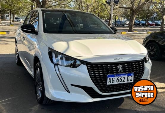 Autos - Peugeot 208 2024 Nafta 17000Km - En Venta