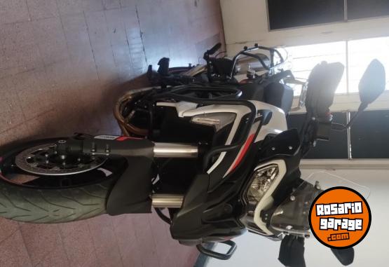 Motos - Benelli Trk 702 2024 Nafta 260Km - En Venta