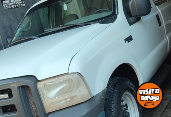 Camionetas - Ford Cabezona 2010 Diesel 500000Km - En Venta