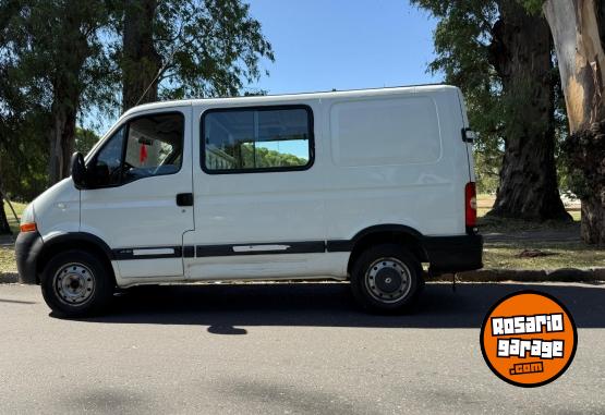 Utilitarios - Renault Master 2011 Diesel 126000Km - En Venta