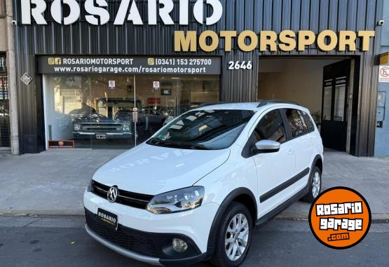 Autos - Volkswagen Suran Cross 2015 Nafta 89000Km - En Venta