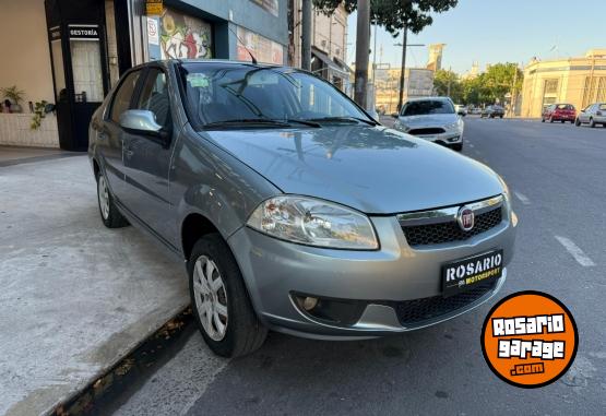 Autos - Fiat Siena 2015 GNC 98000Km - En Venta