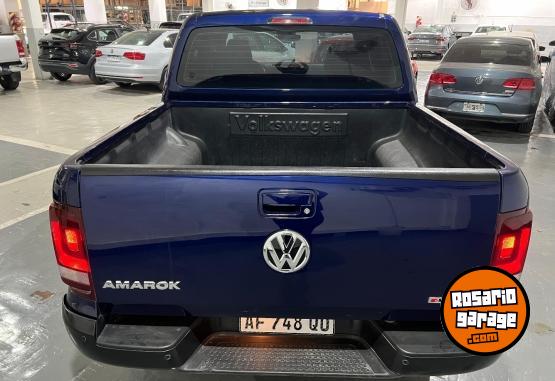 Camionetas - Volkswagen AMAROK V6 COMFORTLINE 4x4 2023 Diesel 61478Km - En Venta