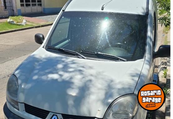 Utilitarios - Renault Kangoo FURGON 1.5 CONF 2011 Diesel 220000Km - En Venta