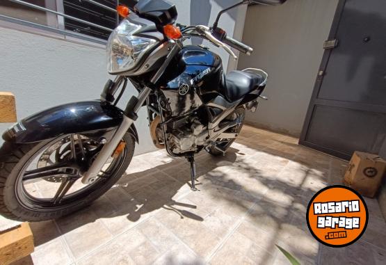 Motos - Yamaha FAZER 250 2012 Nafta 30000Km - En Venta