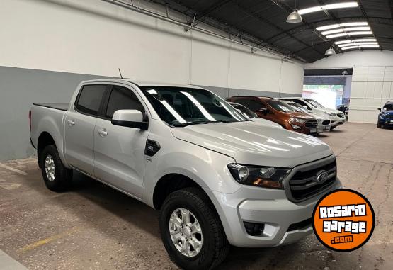 Camionetas - Ford RANGER XLS 3.2 4X2 2022 Diesel 38000Km - En Venta