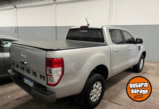 Camionetas - Ford RANGER XLS 3.2 4X2 2022 Diesel 38000Km - En Venta