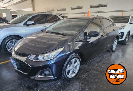 Autos - Chevrolet Cruze 5 LTZ 2017 Nafta 73026Km - En Venta