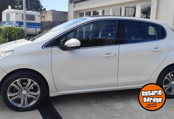 Autos - Peugeot 208 FELINE CUIR 2015 Nafta 102615Km - En Venta