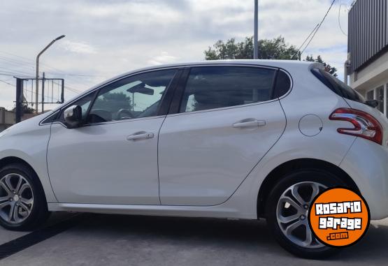 Autos - Peugeot 208 FELINE CUIR 2015 Nafta 102615Km - En Venta