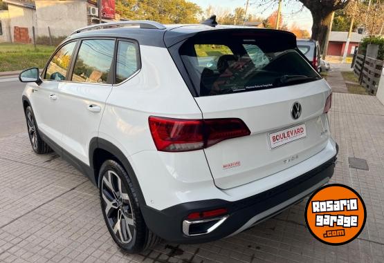 Autos - Volkswagen Taos Highline 2024 Nafta 0Km - En Venta