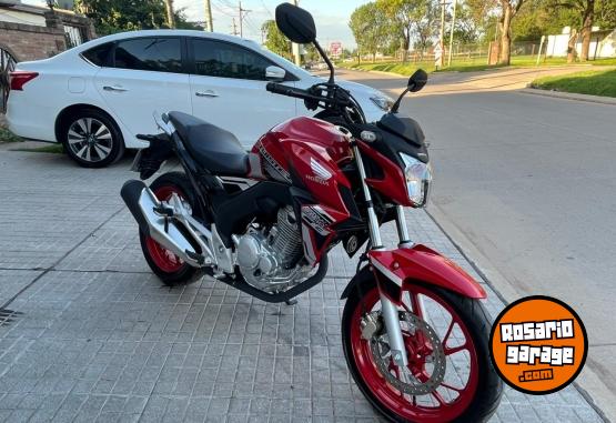 Motos - Honda cb250 cb 250 2022 Nafta 1000Km - En Venta