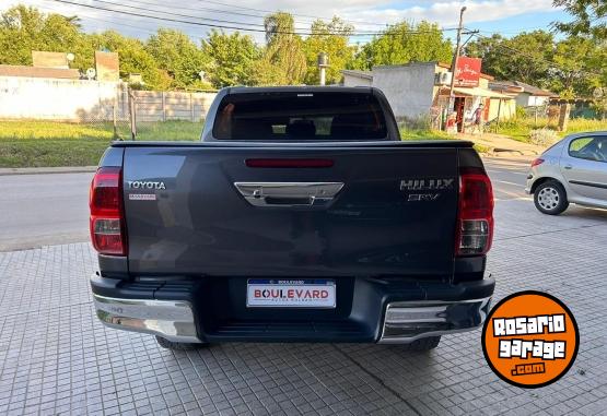 Camionetas - Toyota Hilux srv at 2019 Diesel  - En Venta