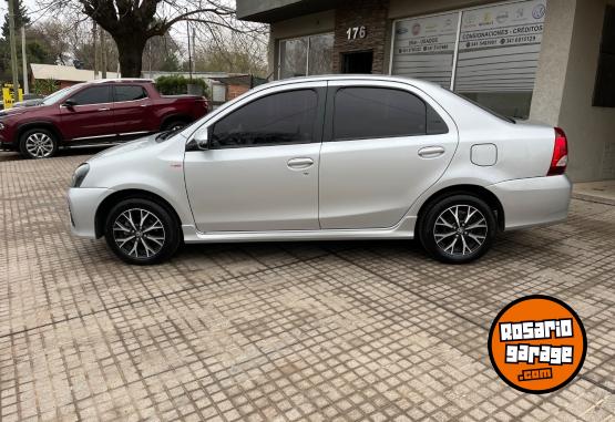 Autos - Toyota Etios xls at 2018 Nafta  - En Venta