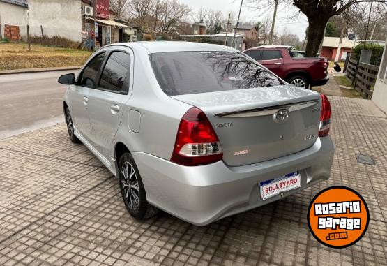 Autos - Toyota Etios xls at 2018 Nafta  - En Venta