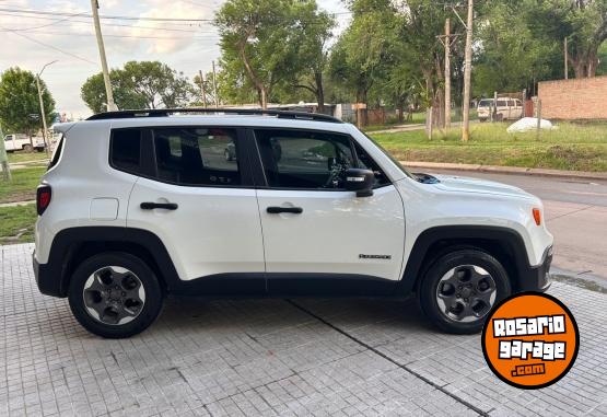 Camionetas - Jeep Renegade Sport MT 2016 Nafta  - En Venta