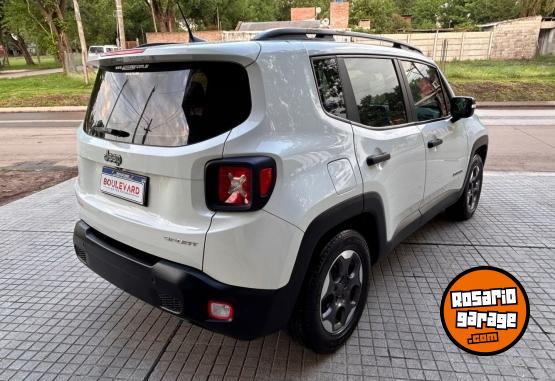 Camionetas - Jeep Renegade Sport MT 2016 Nafta  - En Venta