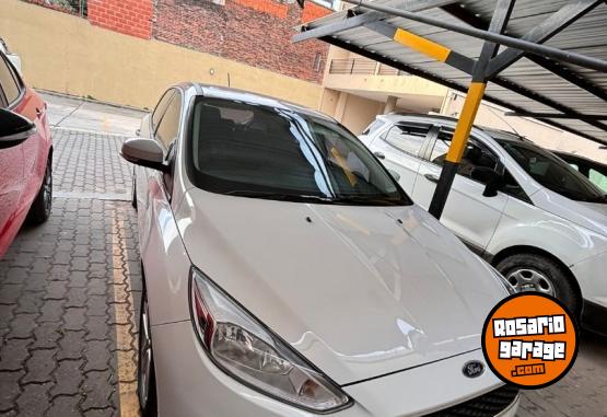 Autos - Ford Focus 2019 Nafta 56000Km - En Venta