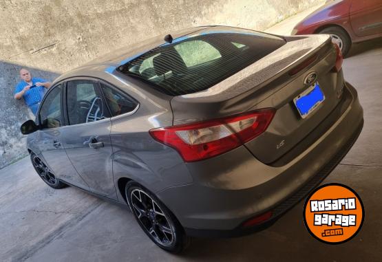 Autos - Ford Focus 2014 Nafta 110000Km - En Venta