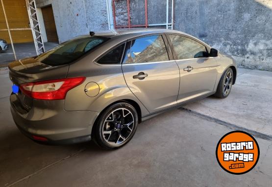 Autos - Ford Focus 2014 Nafta 110000Km - En Venta