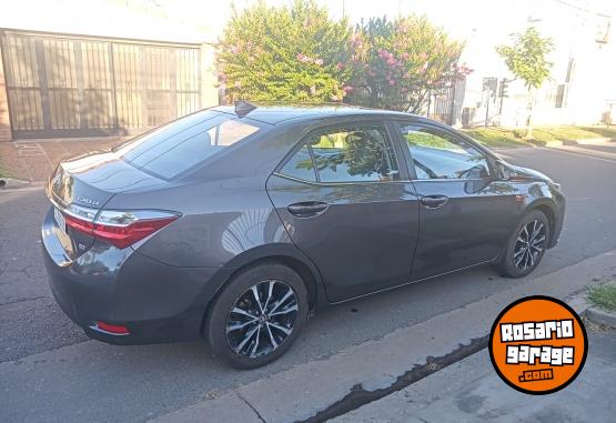 Autos - Toyota Corolla SEG 2018 Nafta 58000Km - En Venta