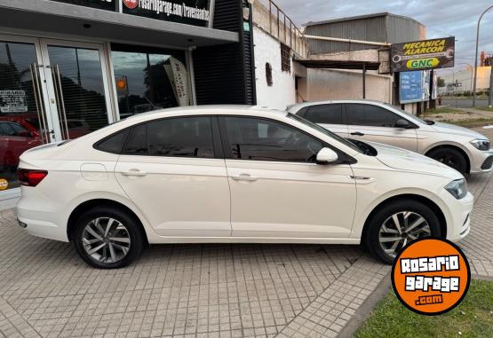 Autos - Volkswagen VIRTUS HIGHLINE 1.6 2019 Nafta 120000Km - En Venta