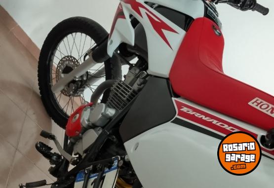 Motos - Honda Xr 250 2019 Nafta 22000Km - En Venta