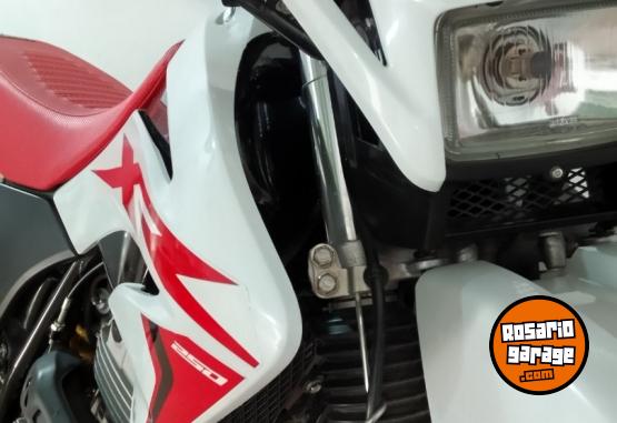 Motos - Honda Xr 250 2019 Nafta 22000Km - En Venta