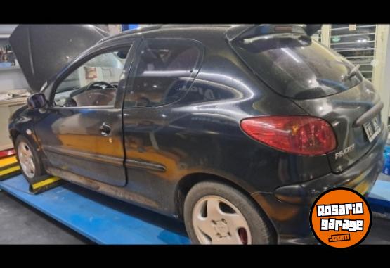 Autos - Peugeot 206 2005 Nafta 178000Km - En Venta