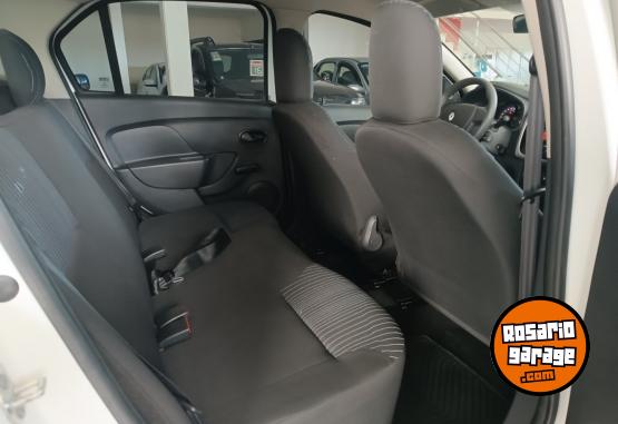 Autos - Renault LOGAN 2016 Nafta 73200Km - En Venta