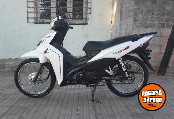 Motos - Honda Wave 110 2023 Nafta 15000Km - En Venta