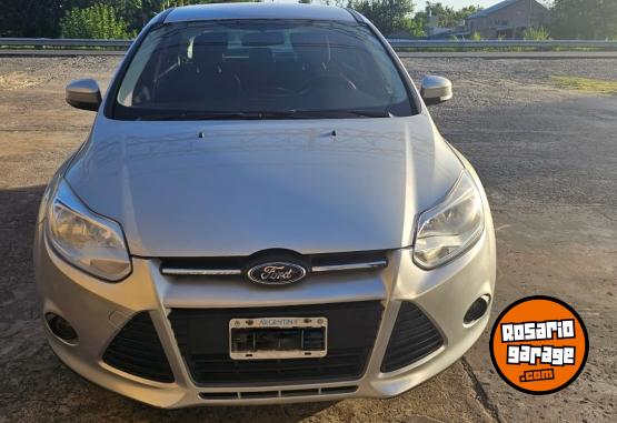 Autos - Ford Focus 2015 Nafta 104669Km - En Venta