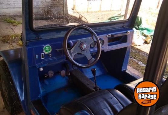 Camionetas - Fiat Jeep 600 1981 Nafta 111111Km - En Venta