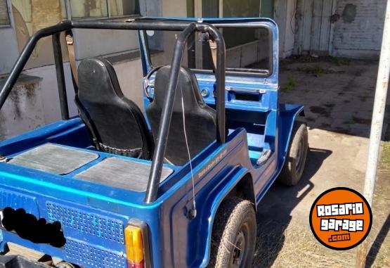 Camionetas - Fiat Jeep 600 1981 Nafta 111111Km - En Venta