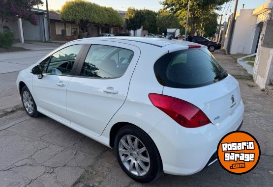 Autos - Peugeot 308 active 2014 Nafta 103000Km - En Venta