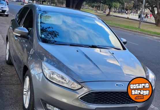 Autos - Ford Focus 2015 Nafta 100000Km - En Venta