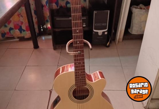 Instrumentos Musicales - Vendo guitarra Cort sfx met - En Venta