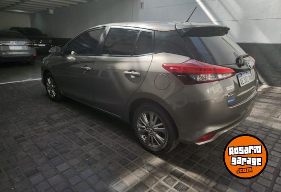 Autos - Toyota YARIS XLS CVT 2020 Nafta 84000Km - En Venta