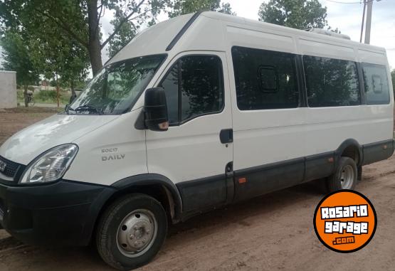 Utilitarios - Iveco Daily 2017 Diesel 156000Km - En Venta