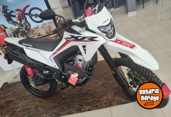 Motos - Honda XR300 TORNADO 2024 Nafta 0Km - En Venta